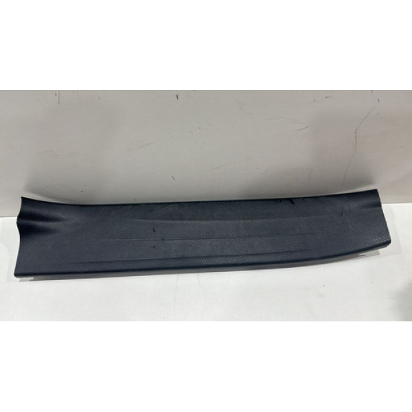 Soleira Interna Porta Traseira Direita Hilux 2017 Á 2021