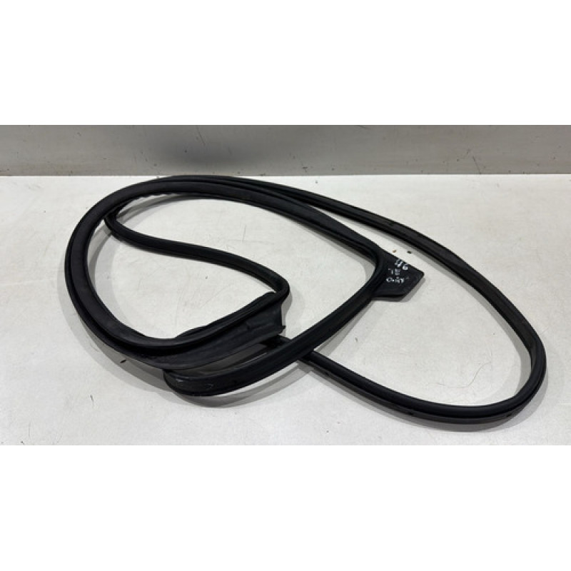 Borracha Porta Traseira Esquerda Onix 2013 Á 2018 Usado Orig Borracha Porta Traseira Esquerda Onix 2013 Á 2018 Usado Orig