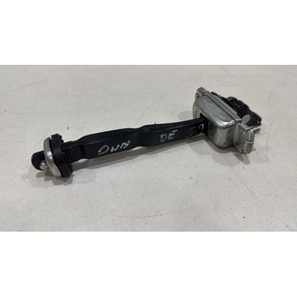 Limitador Porta Dianteira Esquerda Onix Prisma 2014 A 2018