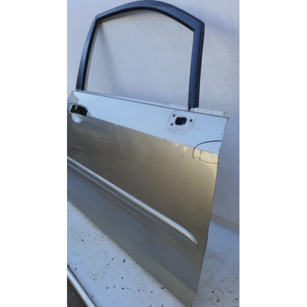 Porta Dianteira Direita Honda Fit 2003 A 2008 Com Detalhes 