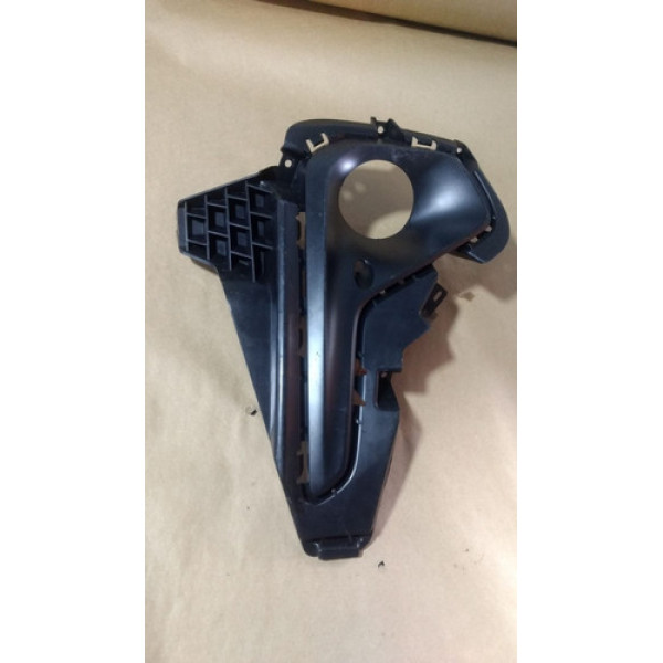 Moldura Milha Lado Direito Onix Plus 2020 2021