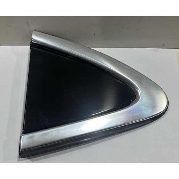 Acabamento Externo Traseiro Direito Gm Cruze Ltz 2017 Á 2021