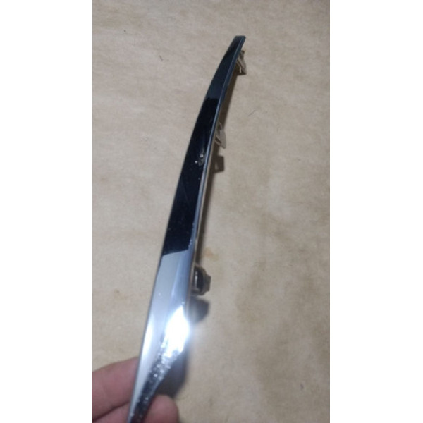 Friso Grade Inferior  Direito Toyota Corolla 15/17 Original