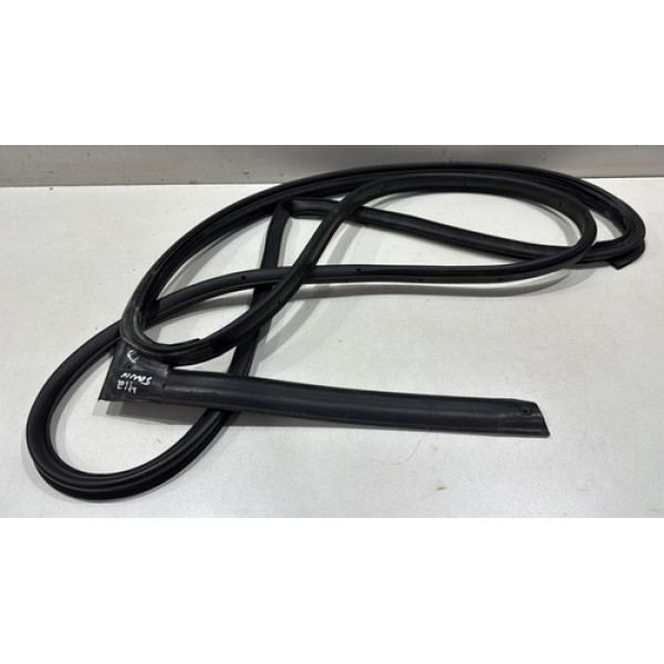 Borracha Guarnição Porta Traseira Direita Sonic Hatch 11 /14