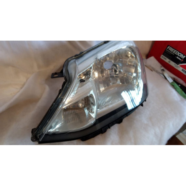 Farol Lado Esquerdotoyota Etios 2014 Original C/ Detalhe