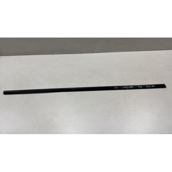 Pestana Externa Traseira Direita Megane Grand Tour 2010