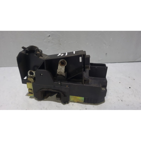 Fechadura Porta Dianteira Direita Gm Astra 99 A 02 90561150