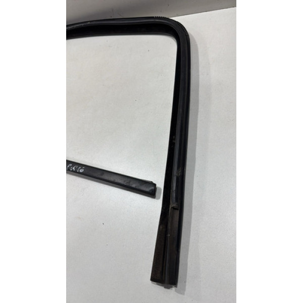 Borracha Canaleta Vidro Traseira Direita Fiat Uno Vivace