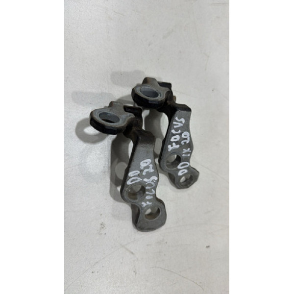 Dobradiça Dianteira Direita Ford Focus 2009 Á 2012 Usado