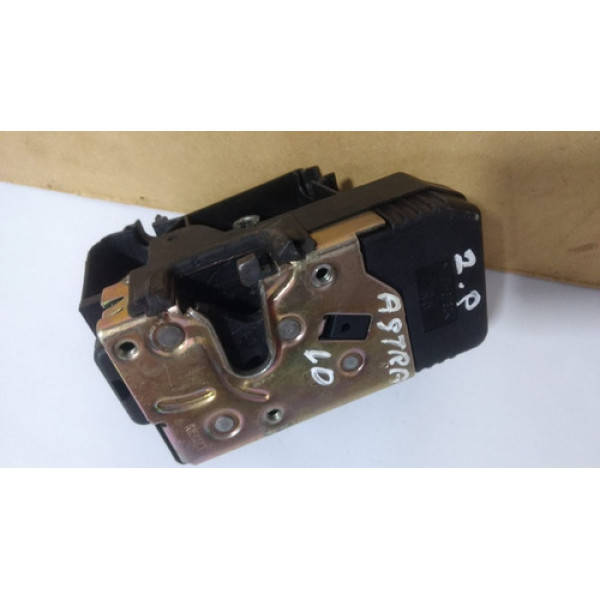 Fechadura Porta Diant Direita Astra Zafira 99 A 12 Usada Ori