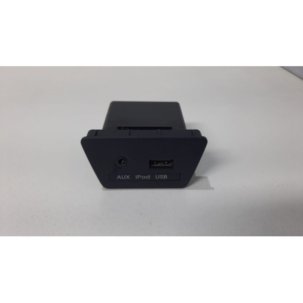 Entrada Auxiliar Usb Hyundai Ix35 2011 Á 2015 Original