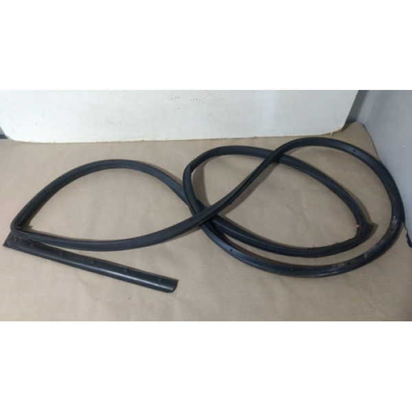 Guarnição Quadro De Porta Traseira Direito Hb20 2013/2019