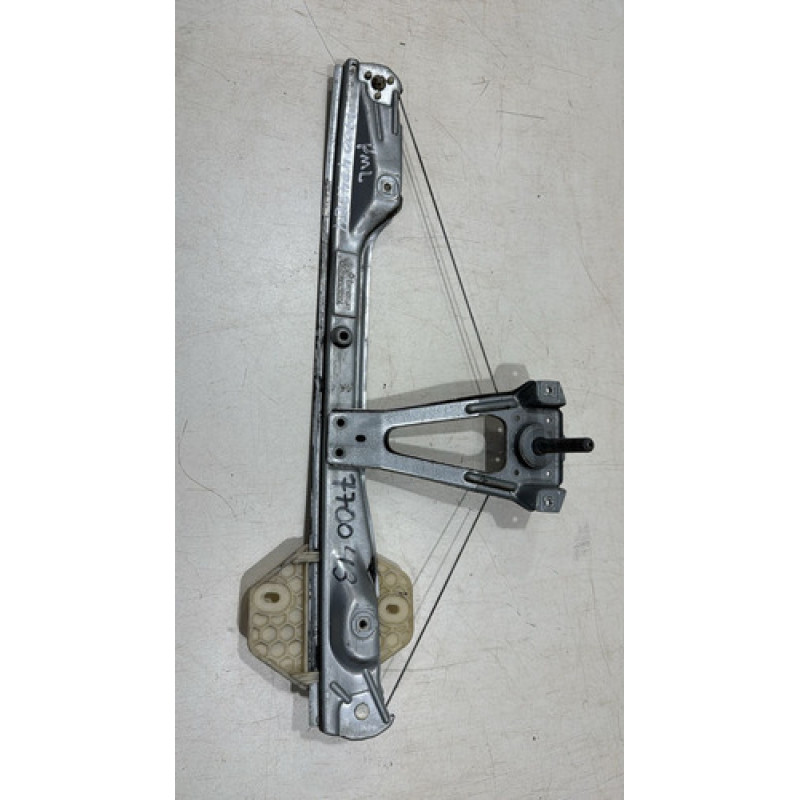 Maquina Vidro Clio 4 Portas Traseira Direita Manual Maquina Vidro Clio 4 Portas Traseira Direita Manual