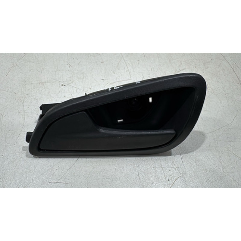 Maçaneta Interna Esquerda Ford Ka 2014/2019 Maçaneta Interna Esquerda Ford Ka 2014/2019