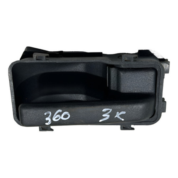 Maçaneta Interna Direita Fiat Uno Fiorino 2000 Á 2010 Usado