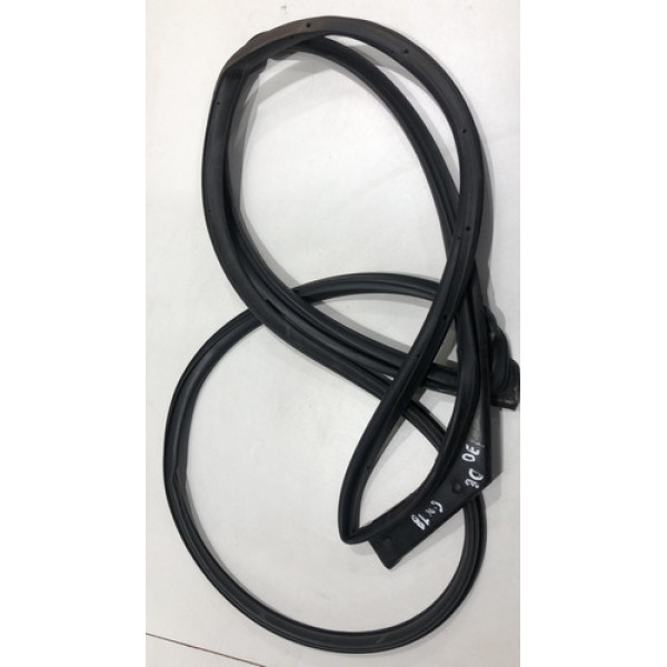 Borracha Guarnição Porta Diant Esquerda Hyundai I30 2014/17