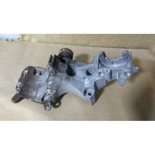 Suporte Alternador Compressor Logan Sandero 8200941114