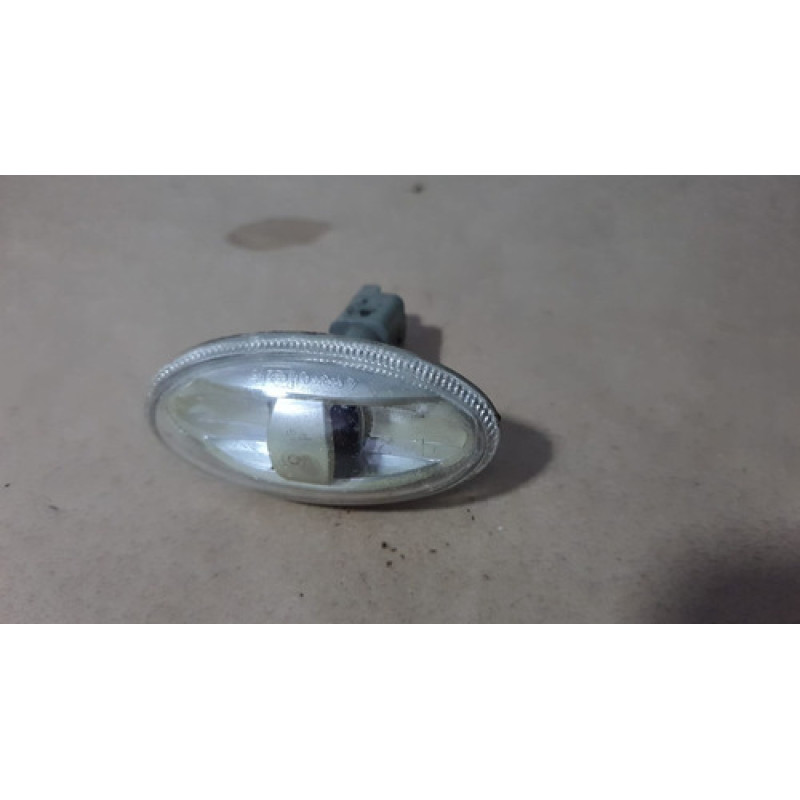 Pisca Seta Lateral Paralama 206 207 307 Partiner C3 Berlingo Pisca Seta Lateral Paralama 206 207 307 Partiner C3 Berlingo