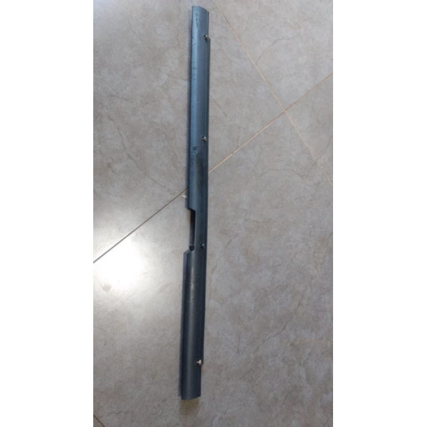 Soleira Da Porta Uno Dianteira Direita 1819091 4 Portas