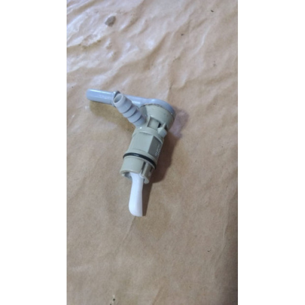 Valvula Respiro Tanque Vw Gol G2 G3 Fox Spacefox 5z0201136