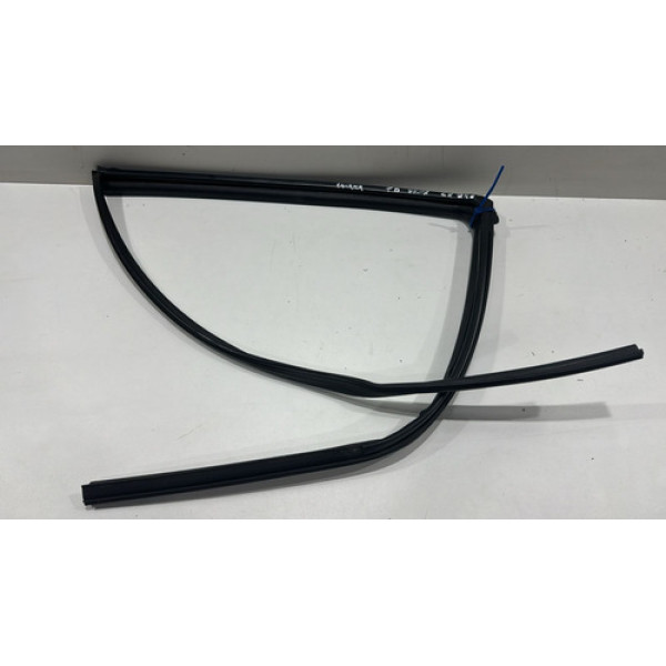 Borracha Canaleta Porta Traseira Direita Toyota Hilux 17 /21