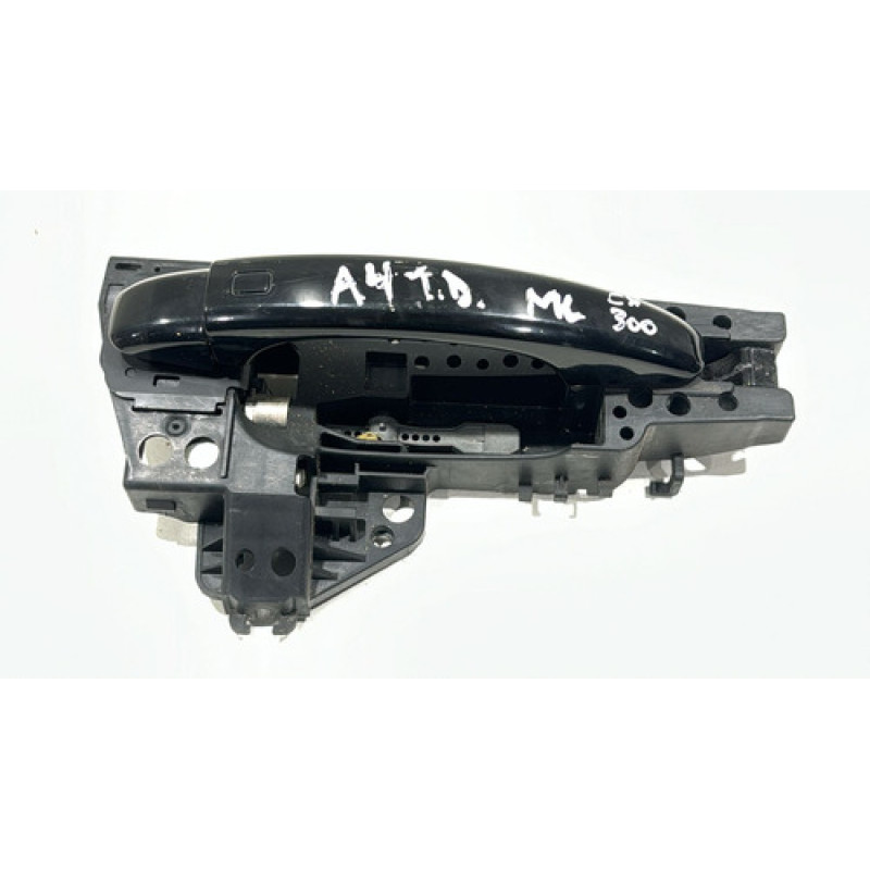 Macaneta Externa Audi A4 2012 2013 Traseira Direita Usado Macaneta Externa Audi A4 2012 2013 Traseira Direita Usado