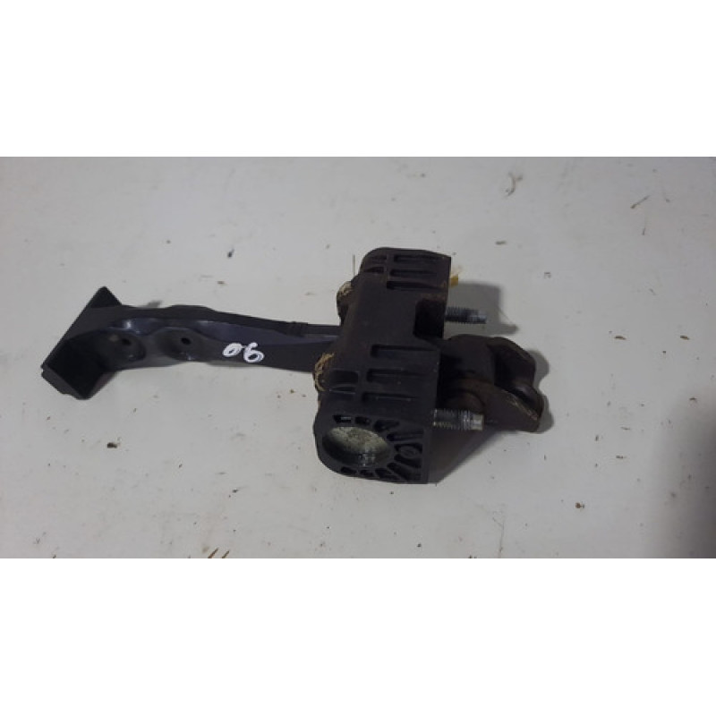 Limitador Porta Traseira Vectra 2006 A 2012 Limitador Porta Traseira Vectra 2006 A 2012