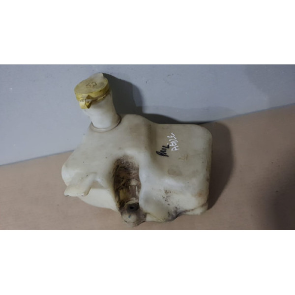 Reservatório De Água Para-brisa Gm Agile Ano 09/16 Montana