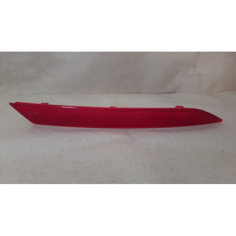 Olho De Gato Refletor Parachoque Traseiro Direito Gol G6 G7 Olho De Gato Refletor Parachoque Traseiro Direito Gol G6 G7