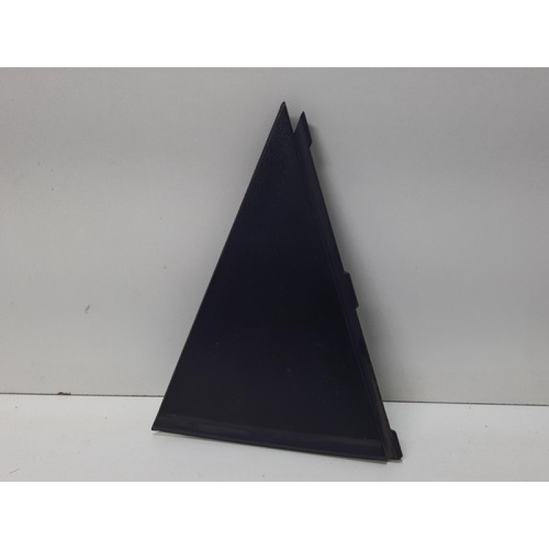 Acabamento Porta Traseira Esquerda Hyundai Ix35 2011 Á 2015 Acabamento Porta Traseira Esquerda Hyundai Ix35 2011 Á 2015