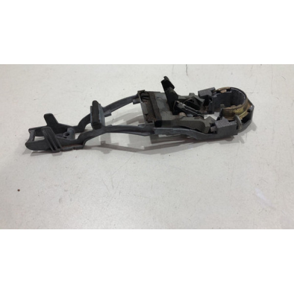 Base Maçaneta Externa Traseiro Vw Polo 2002 6q0837885