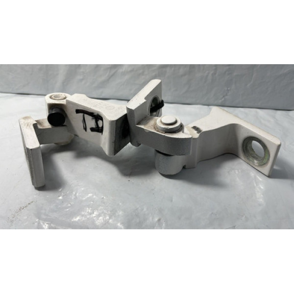 Par Dobradiça Porta Traseira Direita Up 2014 Á 20 8k0831402k