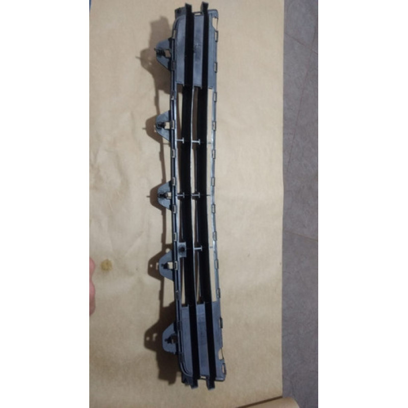 Grade Inferior Parachoque Dianteiro Meriva Gm 2003/2012 Grade Inferior Parachoque Dianteiro Meriva Gm 2003/2012