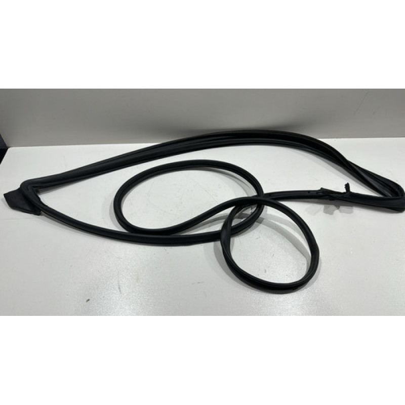 Borracha Guarnição Porta Dianteira Esquerda Corolla 2021/23 Borracha Guarnição Porta Dianteira Esquerda Corolla 2021/23