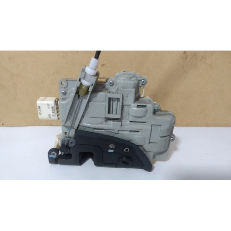 Fechadura Eletrica Traseira Direita Audi Q5 A4 7 Pinos Fechadura Eletrica Traseira Direita Audi Q5 A4 7 Pinos