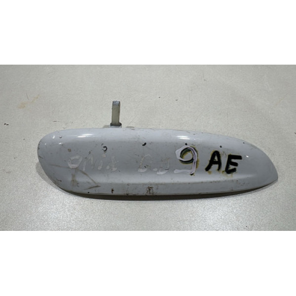 Maçaneta Externa Dianteira Direita Chevrolet Onix 2017 18 19