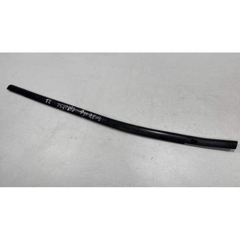 Pestana Externa Porta Traseira Esquerda Renegade 2016 20 Pestana Externa Porta Traseira Esquerda Renegade 2016 20