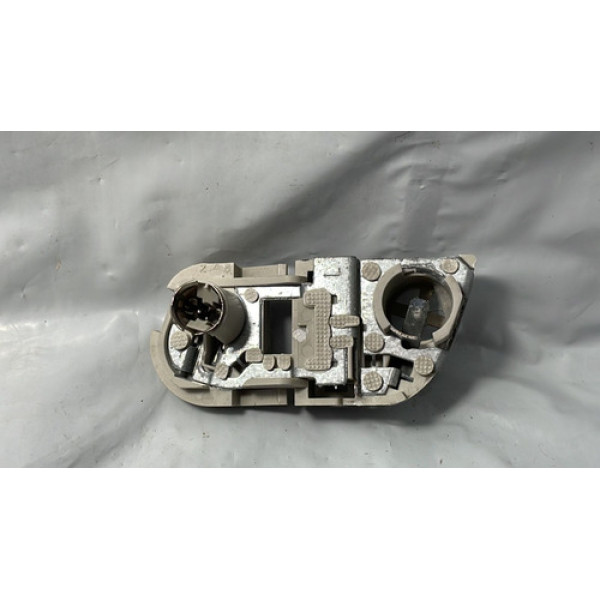 Soquete Circuito Lanterna Esquerda Tampa Voyage G6 G7 Vw