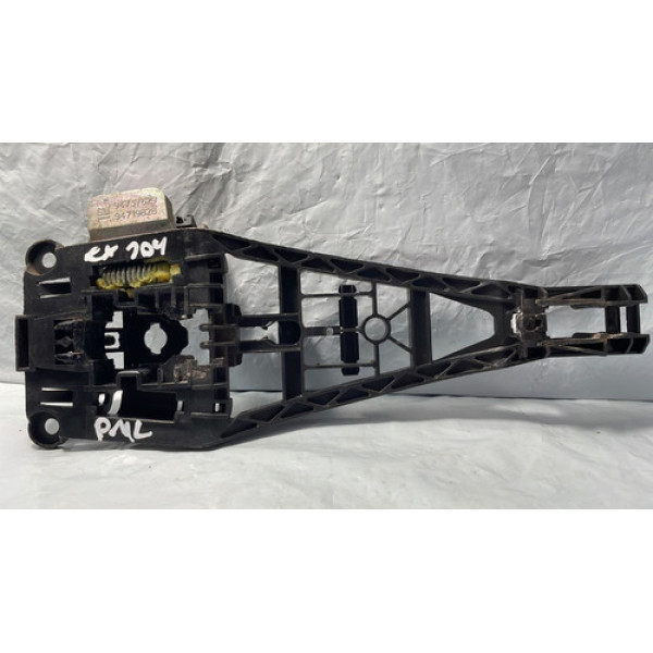 Base Maçaneta Externa Direita Gm Agile Montana 94737629