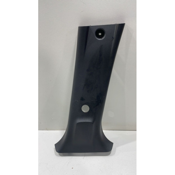 Acabamento Direita  Coluna Central Renault Duster 2021/2023