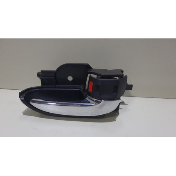 Maçaneta Direita Interna Cromada Toyota Etios 2013 A 2020 