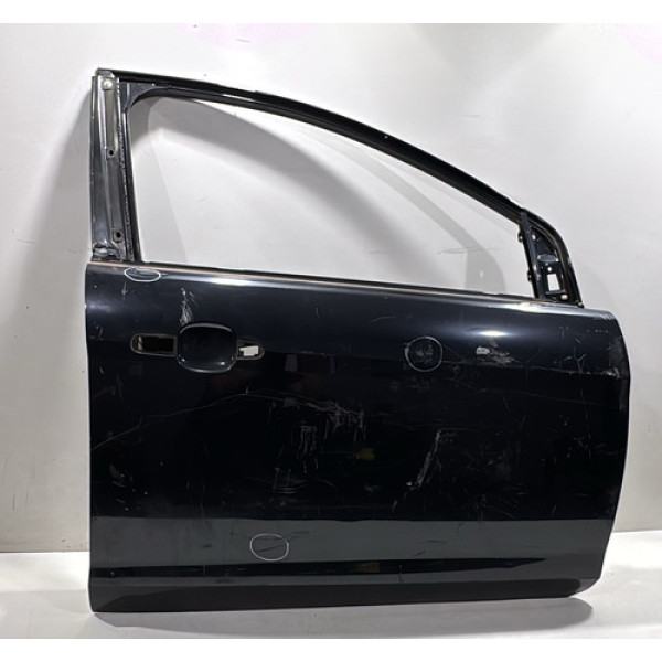 Porta Dianteira Direita Ford Focus 2009 A 2013 Detalhe