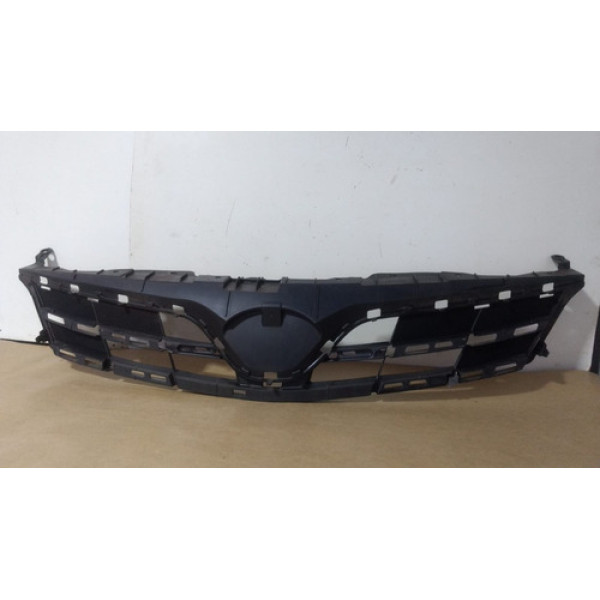 Grade Radiador Toyota Corolla 2012-2014 5311402140