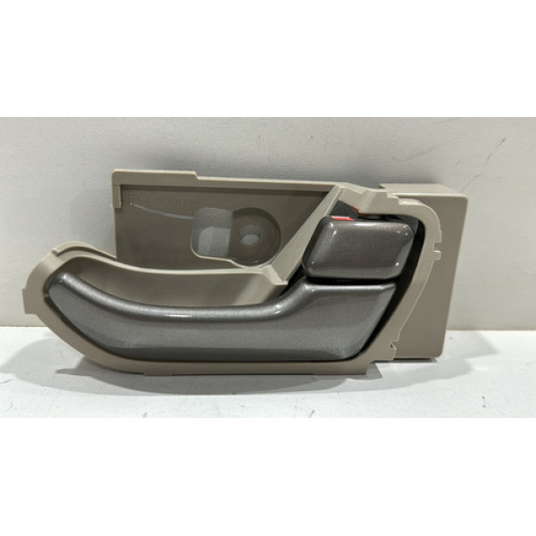 Maçaneta Dianteira Direito Cinza Trailblazer 2013/2015