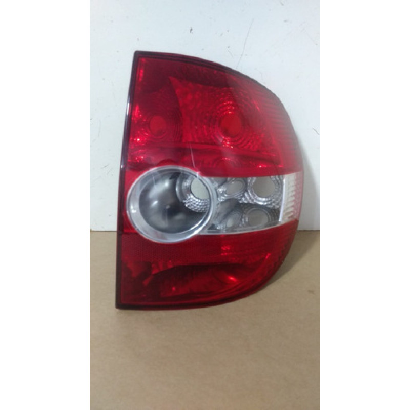 Lanterna Vw Fox 2004 05 06 2007 2008 09 Original Ld Direita Lanterna Vw Fox 2004 05 06 2007 2008 09 Original Ld Direita