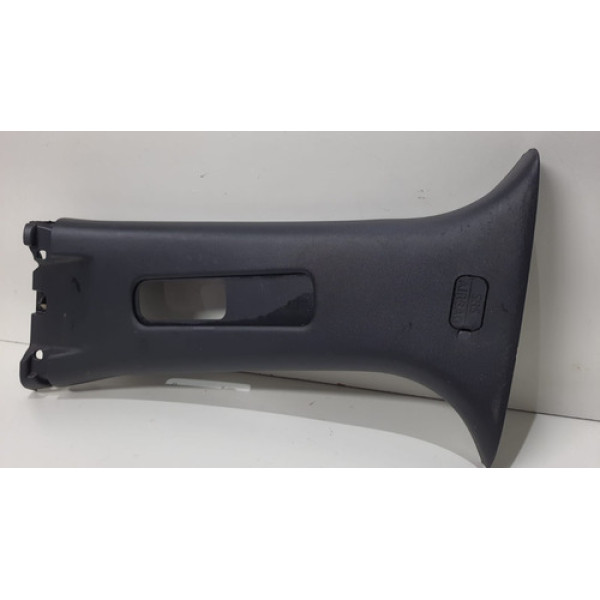 Acabamento Coluna Cinto Lado Esquerdo Nissan Kicks 2017/2022