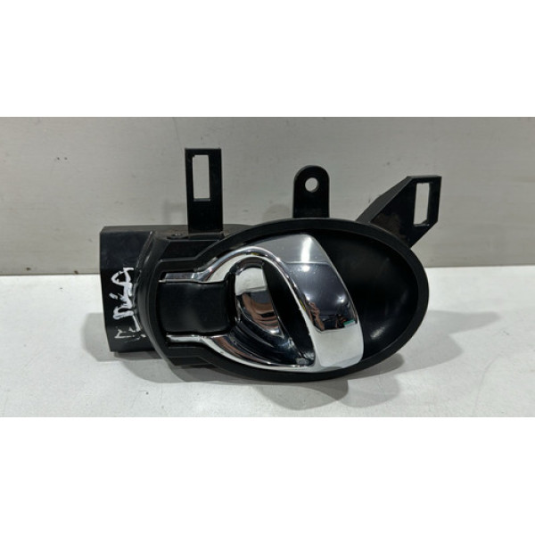 Maçaneta Interna Dianteira Direita Nissan March 2012 A 2016