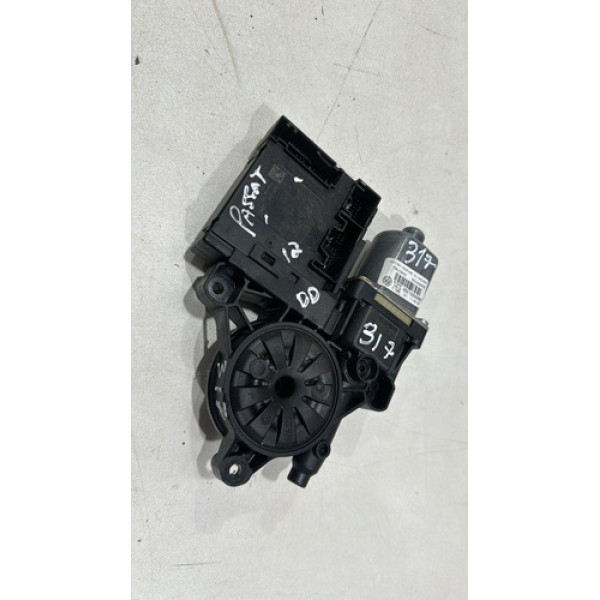 Motor Vidro Dianteiro Direito Vw Passat B7 2012 2013 2014
