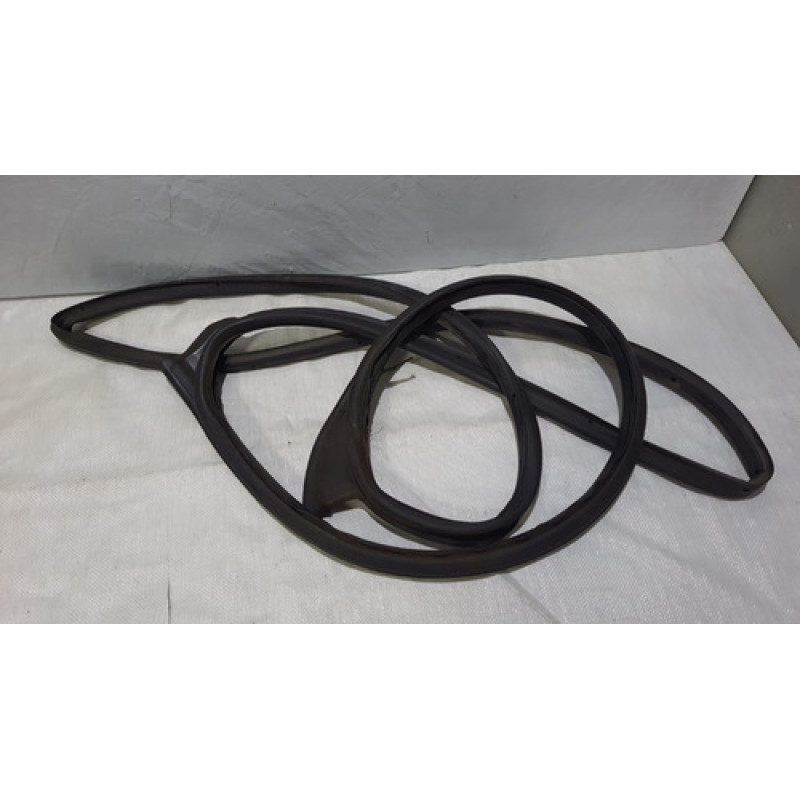 Guarnição Borracha Porta Traseira Esquerda Cobalt 2011/2016 Guarnição Borracha Porta Traseira Esquerda Cobalt 2011/2016