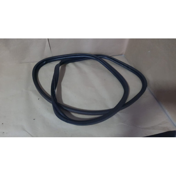 Borracha Vedação Porta Malas Gm Omega 2008 2009 2010 2011